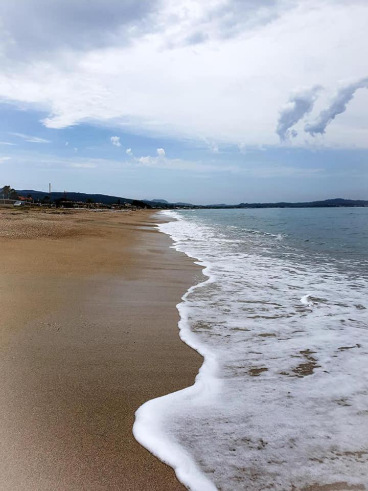 Kormoranos Beach Acharavi  Exterior foto